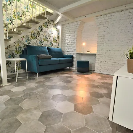 Milano Apartments Lombardini 1-3